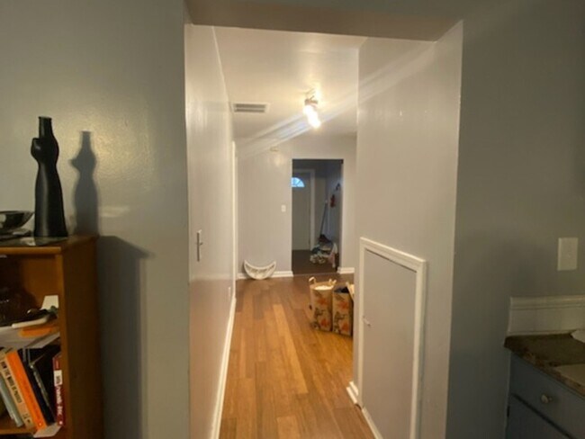 Foto del edificio - 1729 W 16th St