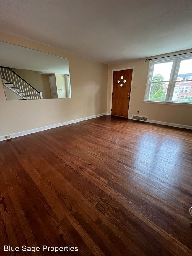 Foto del edificio - 3 br, 1 bath House - 2222 Windsor Ave