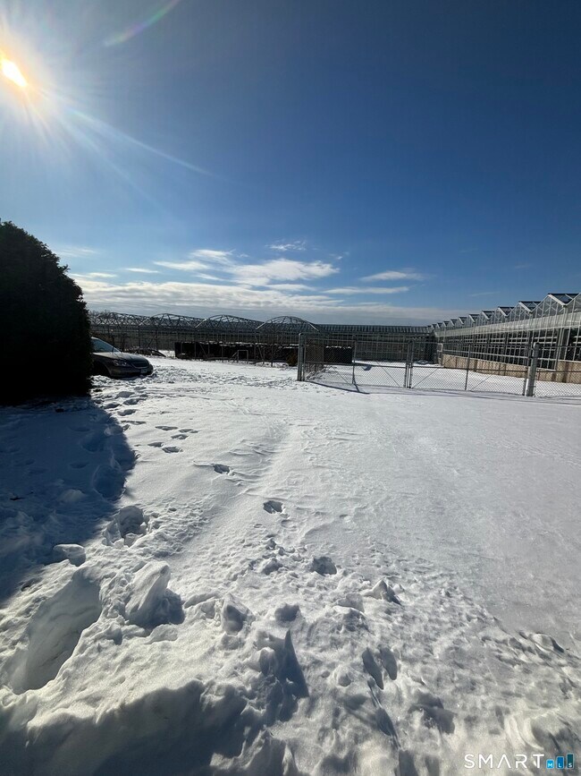 Foto del edificio - 409 Main St