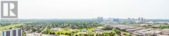 Building Photo - 30 Meadowglen Pl