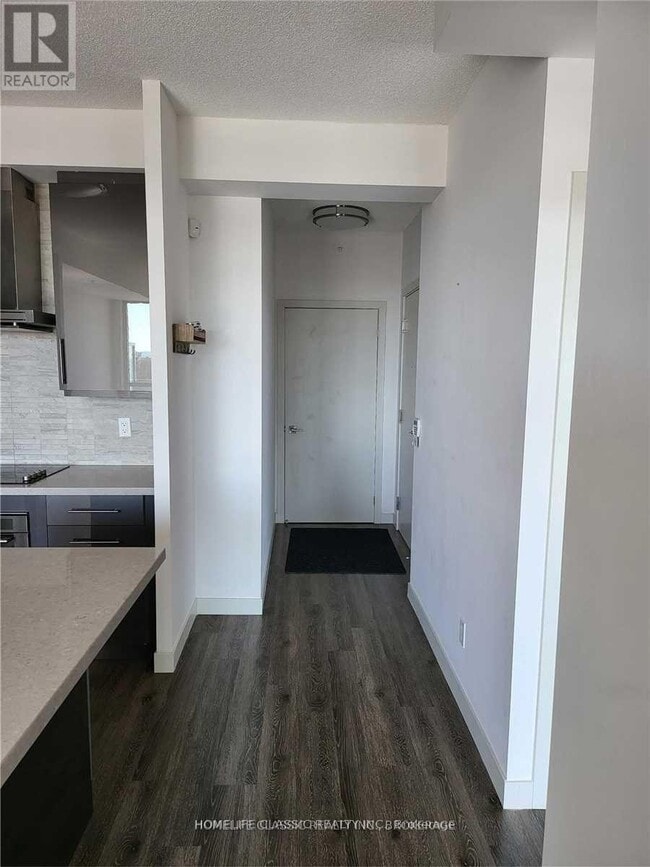 Building Photo - 2081 Fairview St