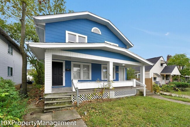Building Photo - 1215-1217 E 20th Ave