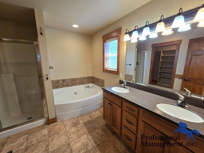 Building Photo - 3 bedroom in Billings MT 59105