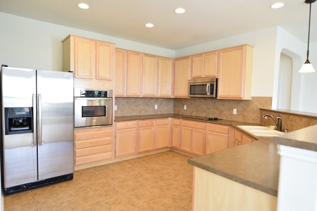 Foto del edificio - 1140 Lonesome Oak Drive