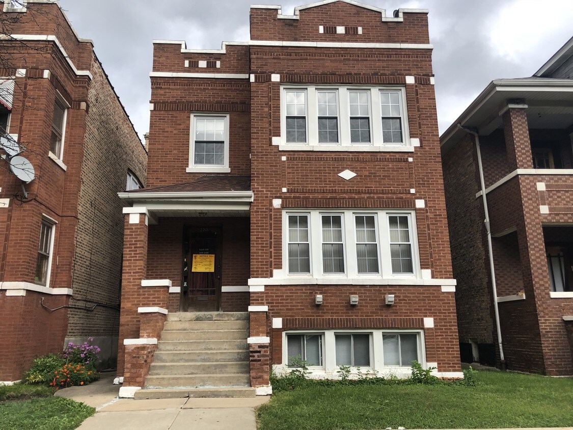 Foto principal - 2231 N Latrobe Ave