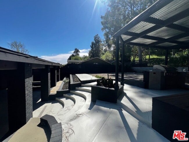 Foto del edificio - 4049 Monterey Rd