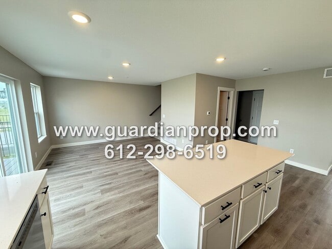 Building Photo - Luxury New Construction Townhouse Availabl...