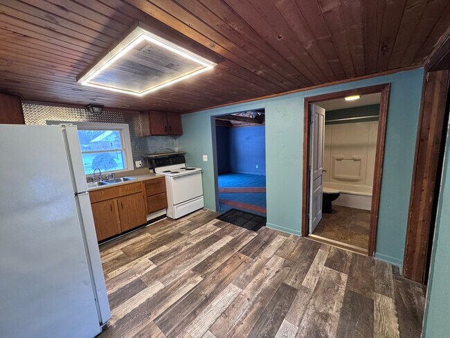 Foto del edificio - 1301 Hillcrest St