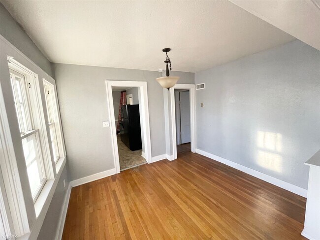 Foto del edificio - 3 br, 1 bath House - 7236 Agnes Avenue