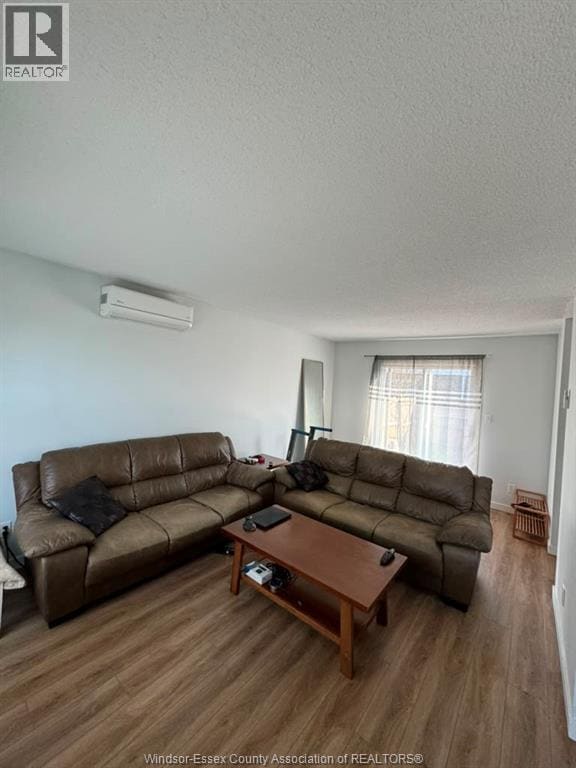 Building Photo - 9260 Arncliffe Ct
