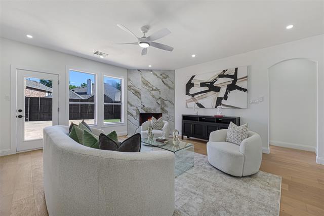 Foto principal - 3933 Harbor Dr