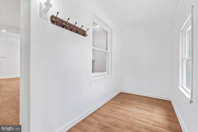 Foto del edificio - 118 N 2nd St