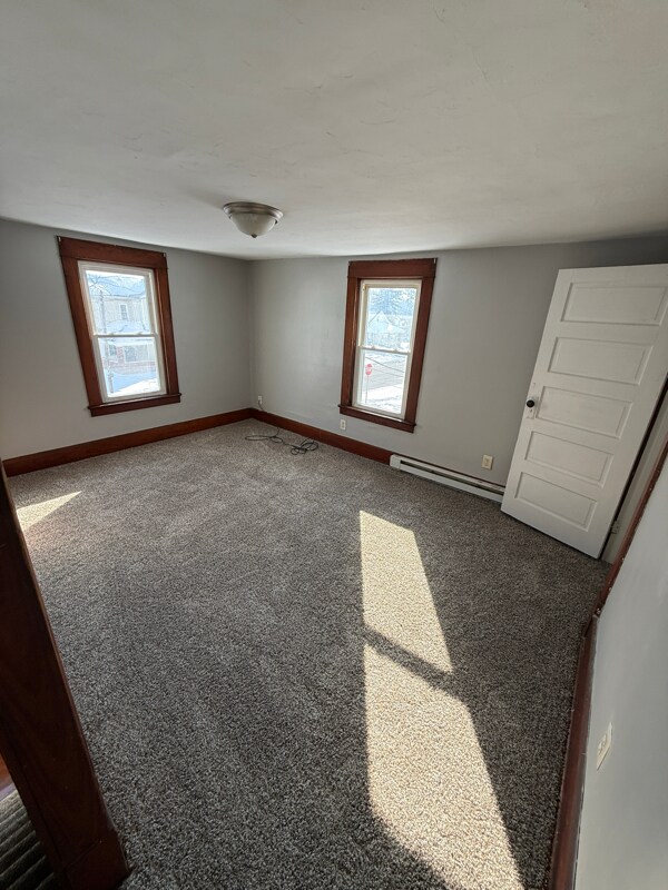 Foto del edificio - 110 Markwith Ave