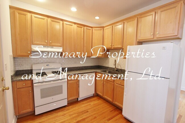 Interior Photo - 3401 N Seminary