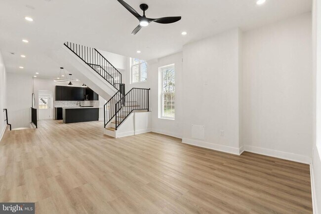 Foto del edificio - 5237 McKean Ave