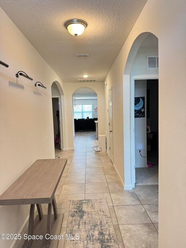 Building Photo - 4564 Magenta Isles Dr