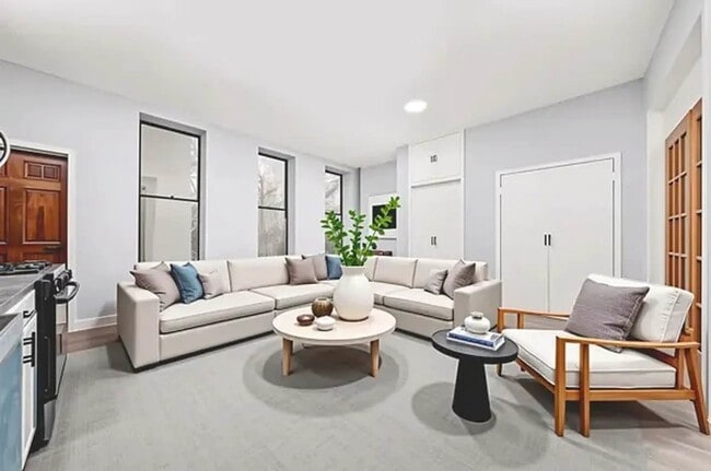 Photo - Saint Nicholas Avenue Townhome