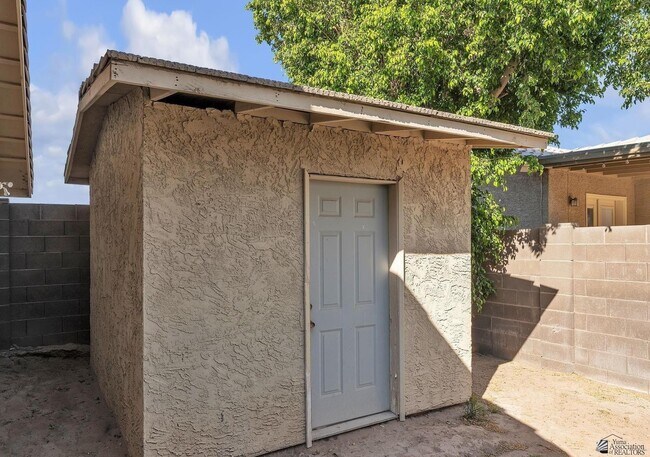 Foto del edificio - 3905 W 18th St