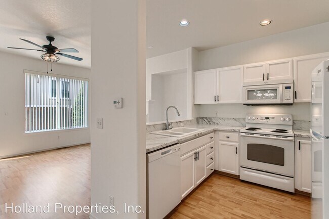 Foto del edificio - 3 br, 2.5 bath House - 1615 SW 172nd Ter