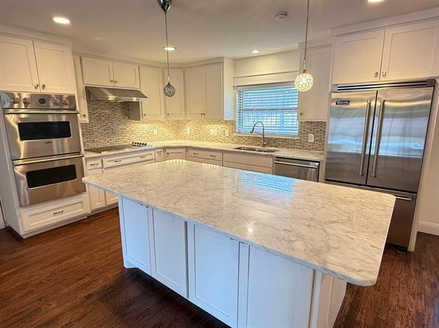 Foto principal - 6121 Preston Haven Dr