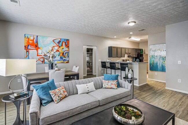 Open Floor Plan - The Commons at Canal Winchester Apartments