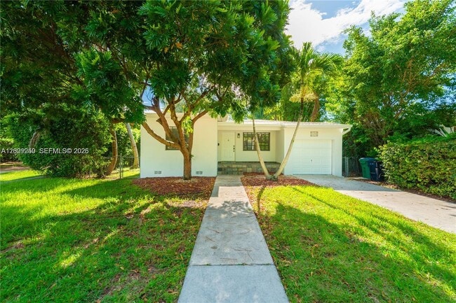 Building Photo - 5490 SW 57th Ave