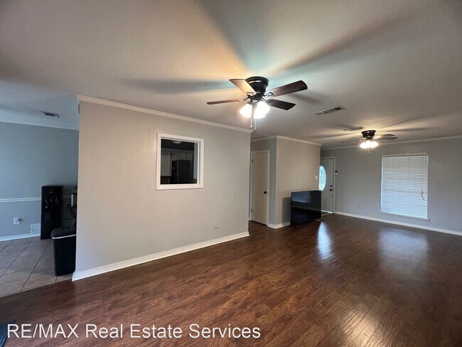 Building Photo - 3 br, 2 bath House - 2527 Tilman Drive