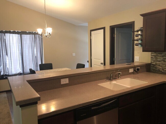 Foto del edificio - 460 RJ Dr