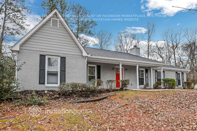 Building Photo - 2628 Laurel Woods Ln SE