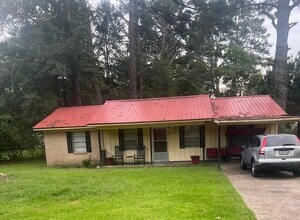 Building Photo - 6205 Spruce St