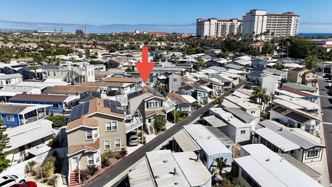 Building Photo - 80 Huntington St