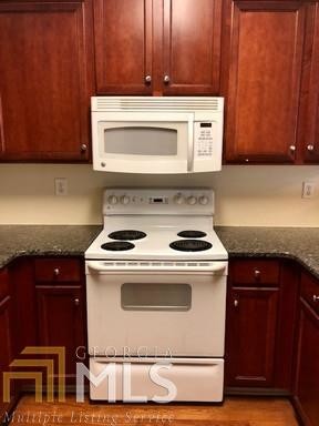 Foto del edificio - 7091 Fringe Flower Dr