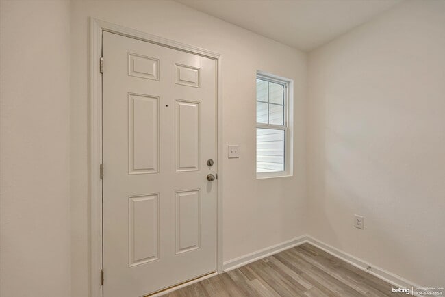 Building Photo - 45089 Red Brick Dr