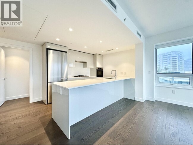 Building Photo - 5788 Gilbert Rd.