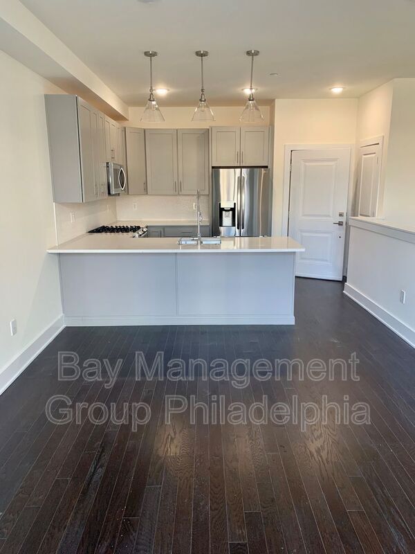 Building Photo - 514 W Montgomery Ave