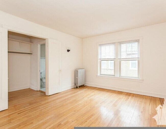 Foto del edificio - 2100 W Ainslie St