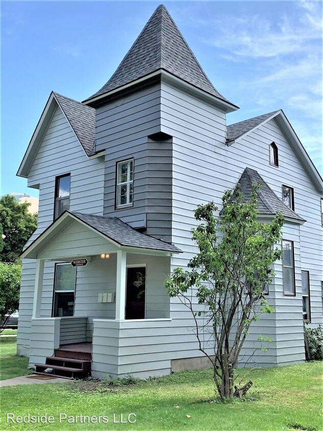Primary Photo - 241 S 5th St E