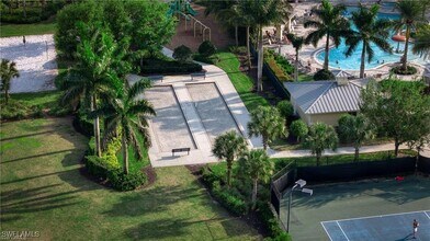 Building Photo - 2656 Blossom Wy