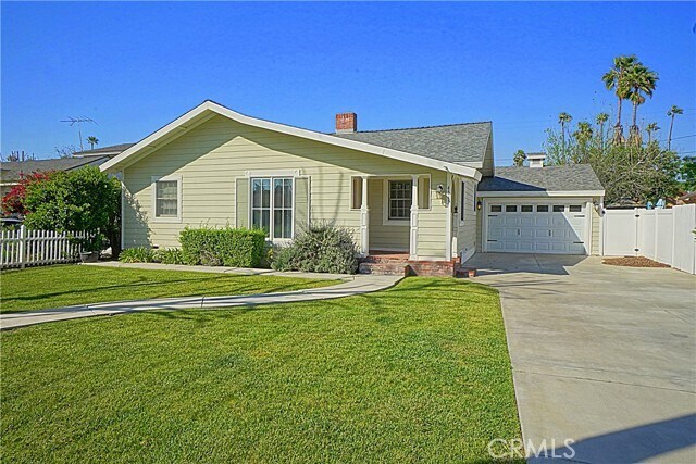 Primary Photo - 4545 Oakwood Pl