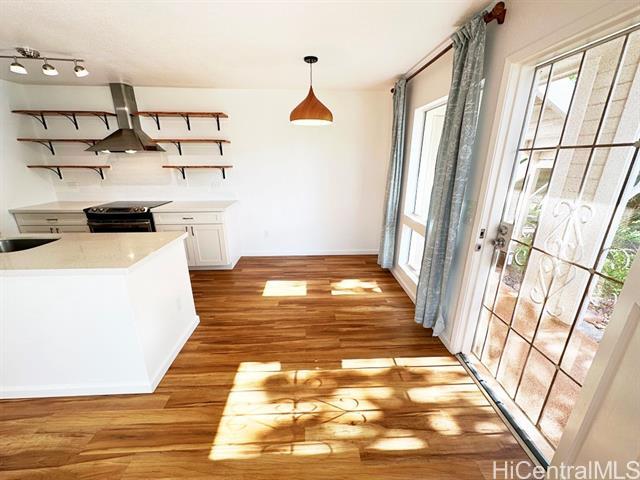 Building Photo - 94-624-624 Lumiaina St