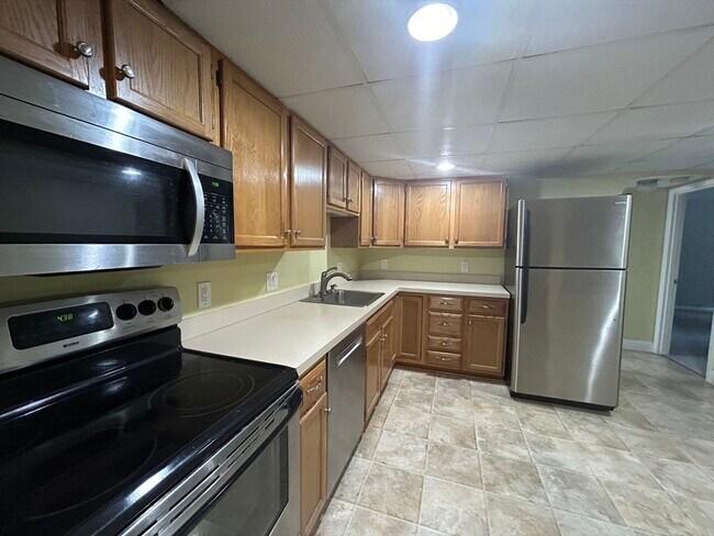 Foto del edificio - 16 Shadowbrook Ln