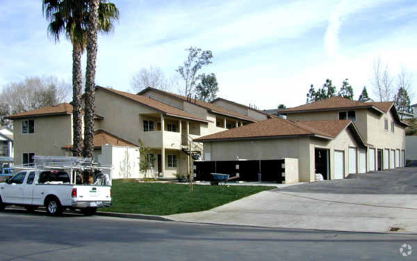 Building Photo - 39078 Agua Vista