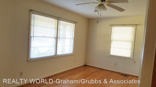 Foto del edificio - 3 br, 1.5 bath House - 11680 Purcell Road