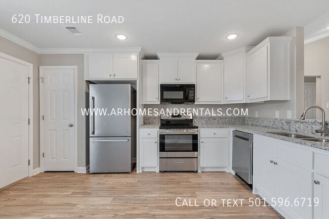Foto del edificio - 620 Timberline Rd