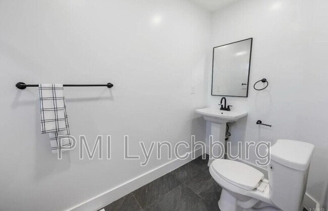 Foto del edificio - 588 Old Wright Shop Rd