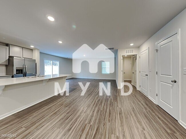 Foto del edificio - 5 br, 2.5 bath House - 4425 Autumn Frost Trl