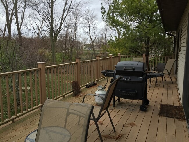 Building Photo - 5 bedroom house on the Westside - close to UIHC