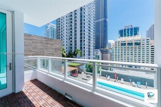 Building Photo - 1080 Brickell Ave