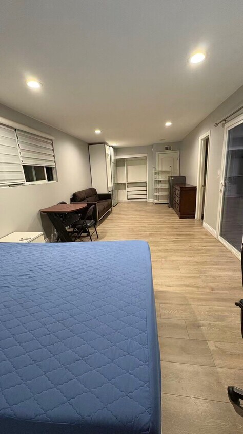 Foto del edificio - 1024 Bunbury Dr