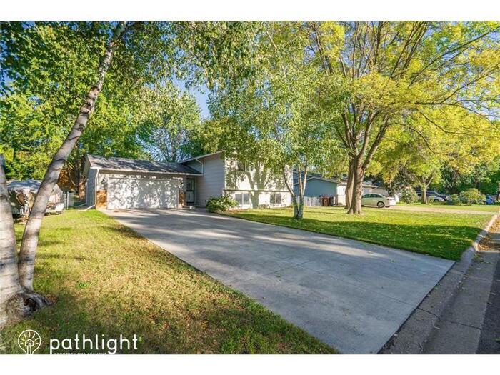 Primary Photo - 1442 Laurel Avenue, Saint Paul Park, MN, 5...